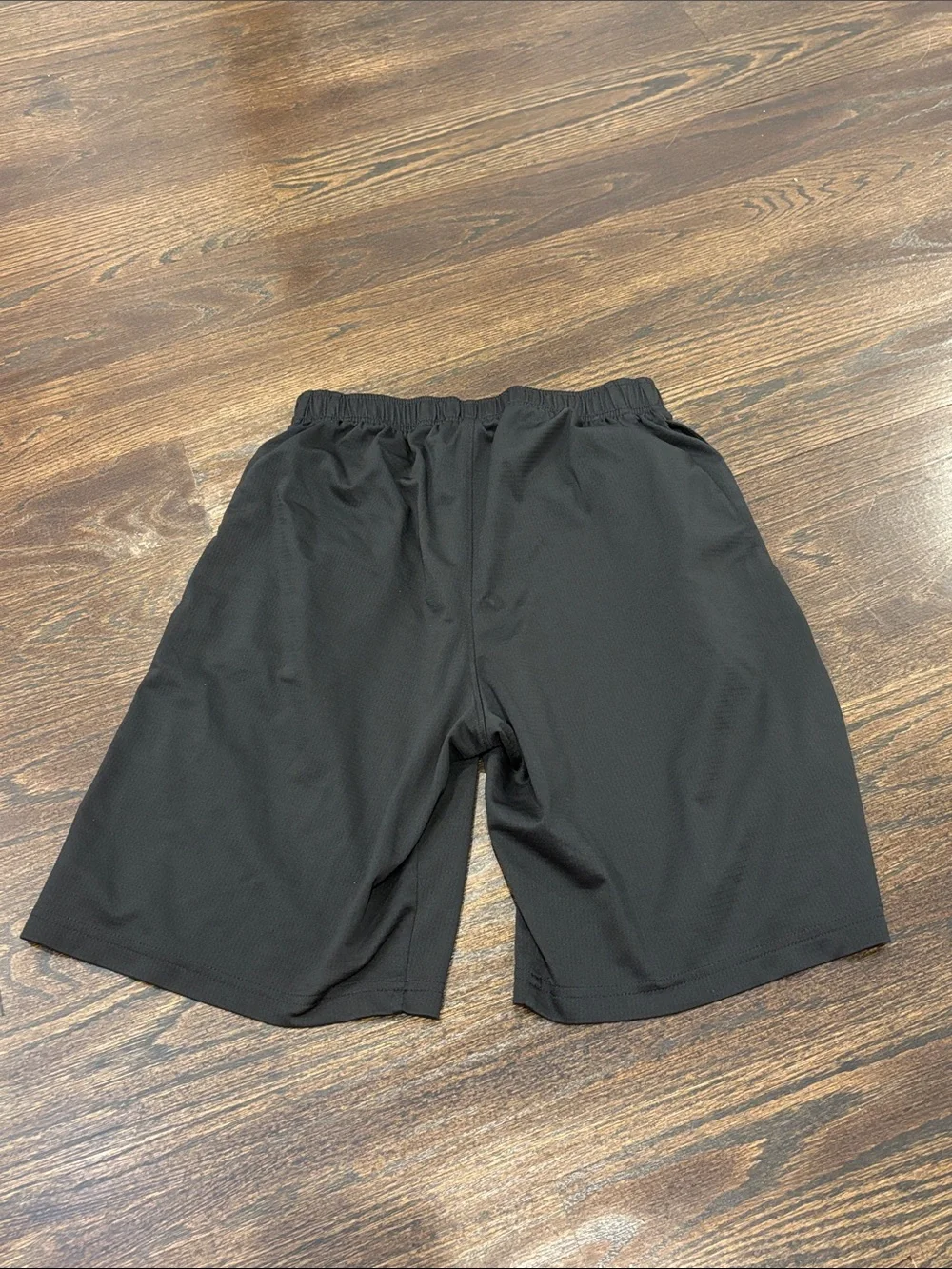 Nike Boys Black Athletic Shorts with White Side Panels Size XL